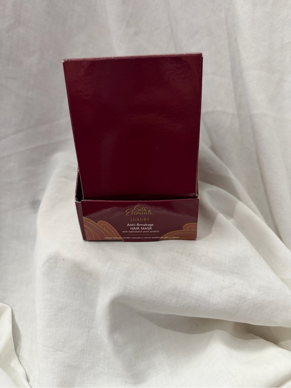 Element Luxury Anti-Breakage Hair Mask - Burgundy and Pink Accents